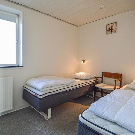 Awesome Home In Bredebro With Kitchen Ballum Екстериор снимка